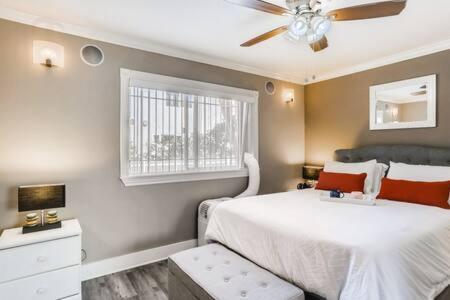 Awesome 3Br 2Bth 1 Block To Beach C2 نيوبورت بيتش المظهر الخارجي الصورة