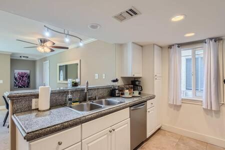 Awesome 3Br 2Bth 1 Block To Beach C2 نيوبورت بيتش المظهر الخارجي الصورة
